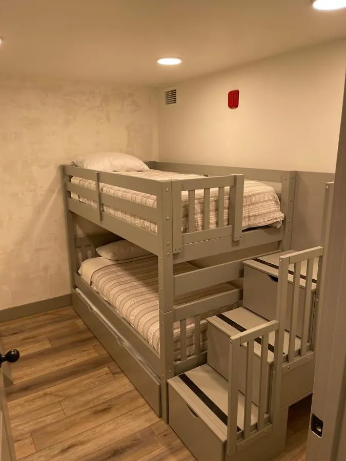 Appartement Main Street Farmhouse City Retreat By Hollyhock Louisville Verenigde Staten
