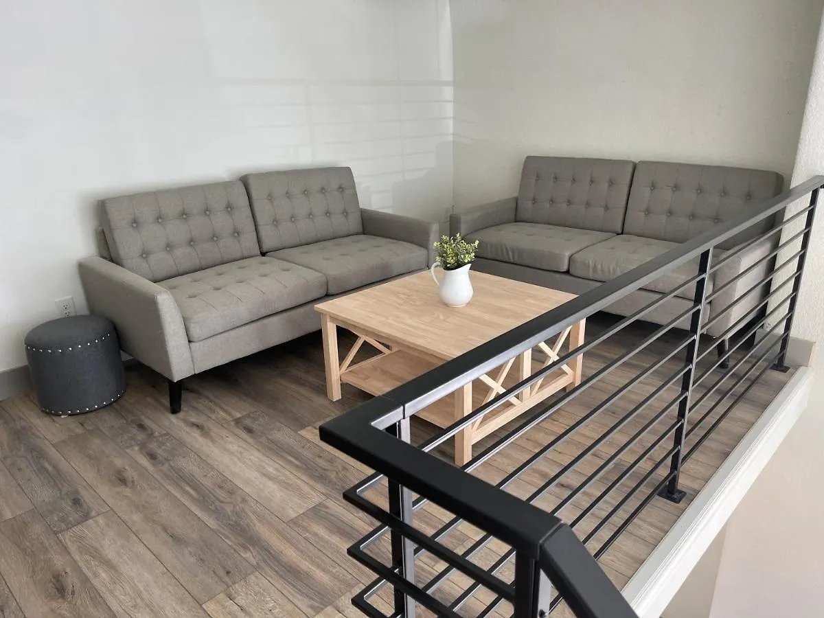 Main Street Farmhouse City Retreat By Hollyhock لويفيل 0*,  الولايات المتحدة الأمريكية